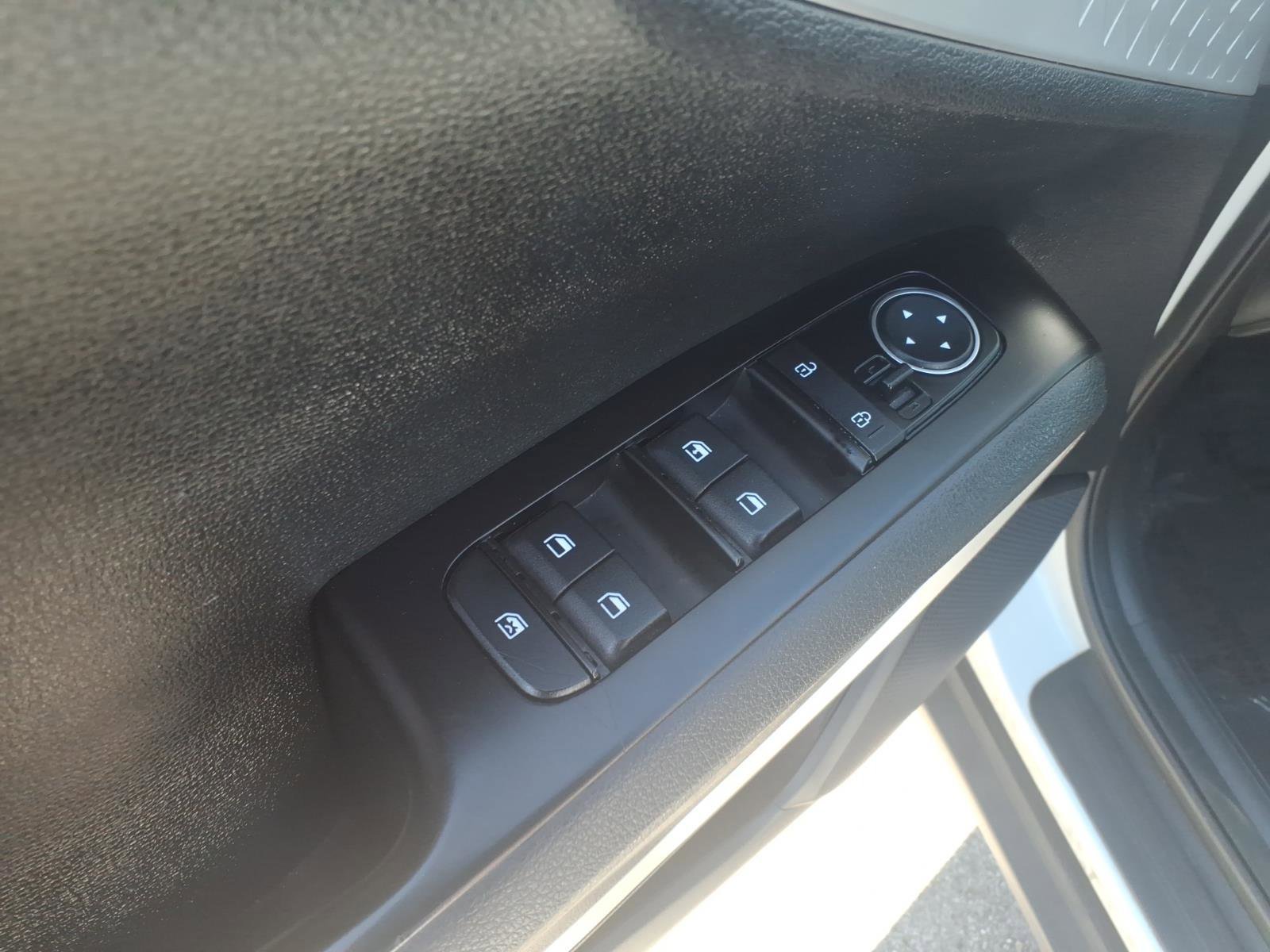 Used 2023 Kia Soul LX w/ Option Group 015 image 17