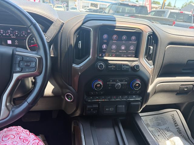 Used 2020 Chevrolet Silverado 1500 High Country w/ Technology Package AWD/4WD image 18