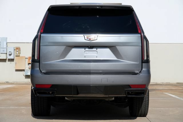 Used 2021 Cadillac Escalade ESV Premium Luxury w/ Performance Package AWD/4WD image 11