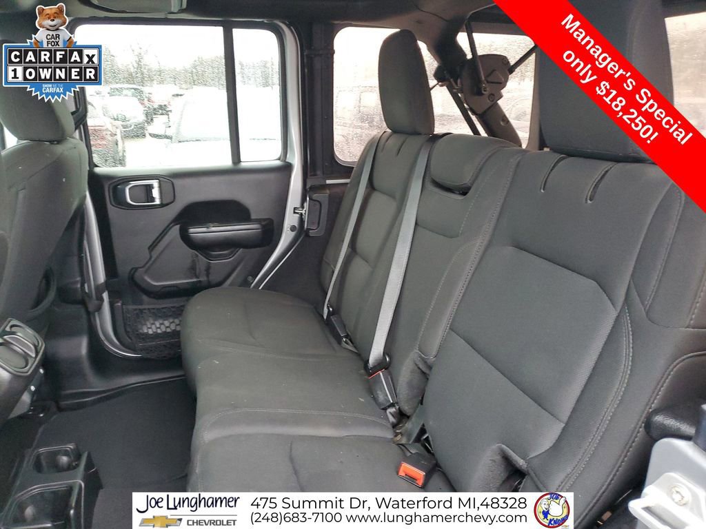 Used 2021 Jeep Wrangler Unlimited Sport AWD/4WD image 25