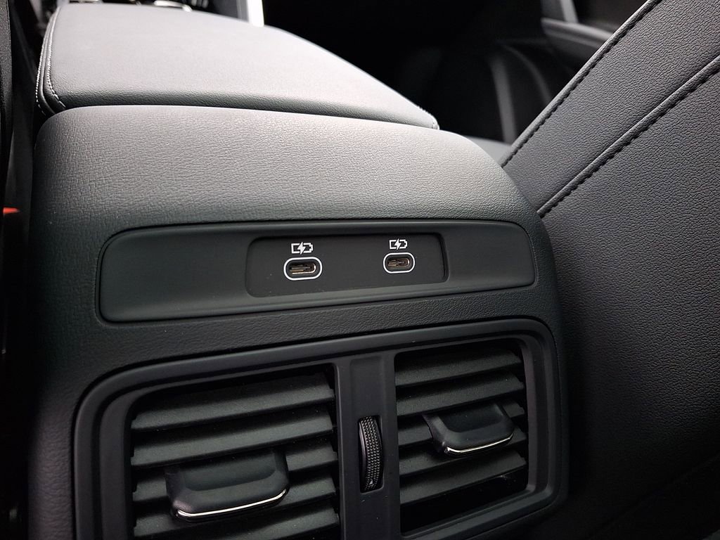 Used 2025 Audi Q5 Premium Plus w/ Premium Plus image 11
