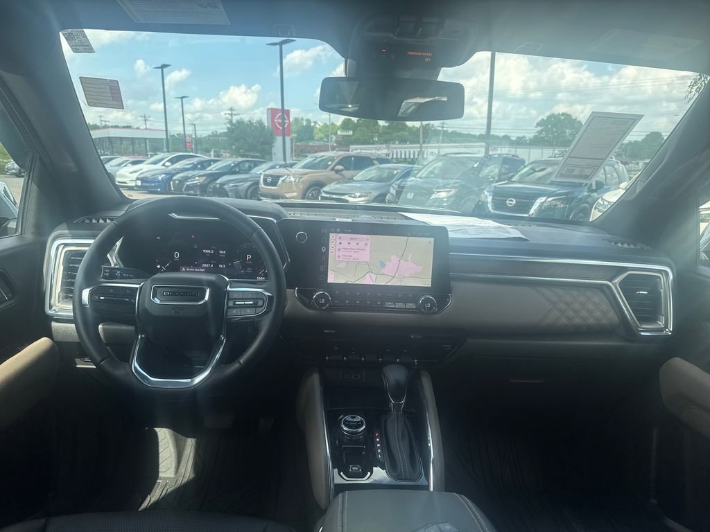 Used 2023 GMC Canyon Denali image 23