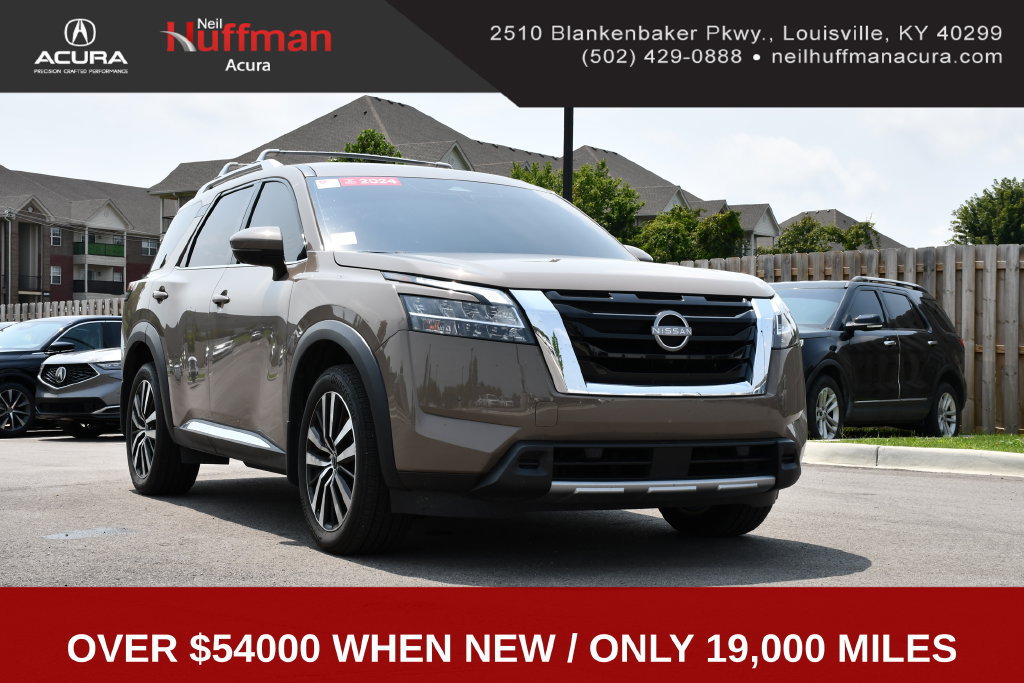 Used 2024 Nissan Pathfinder Platinum w/ Cargo Package