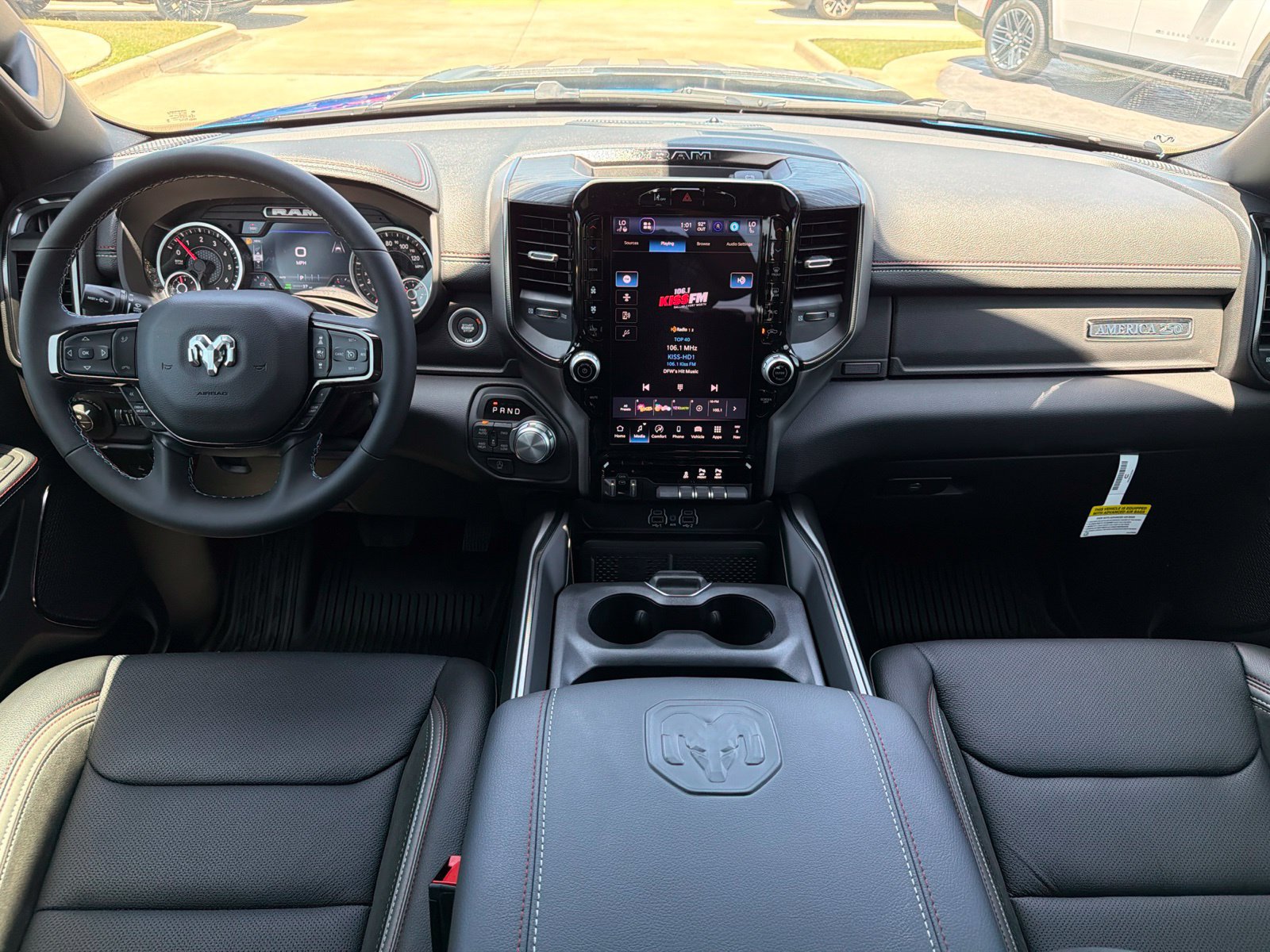 New 2026 RAM 1500 Laramie AWD/4WD image 20