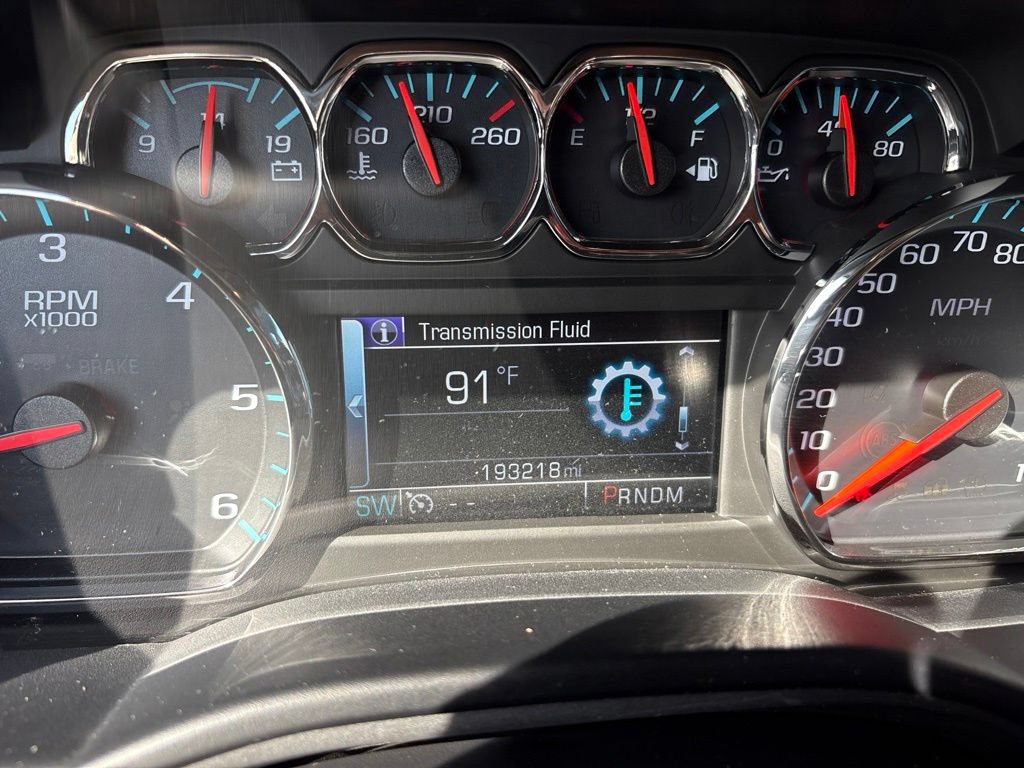 Used 2015 Chevrolet Suburban LT w/ Max Trailering Package AWD/4WD image 27