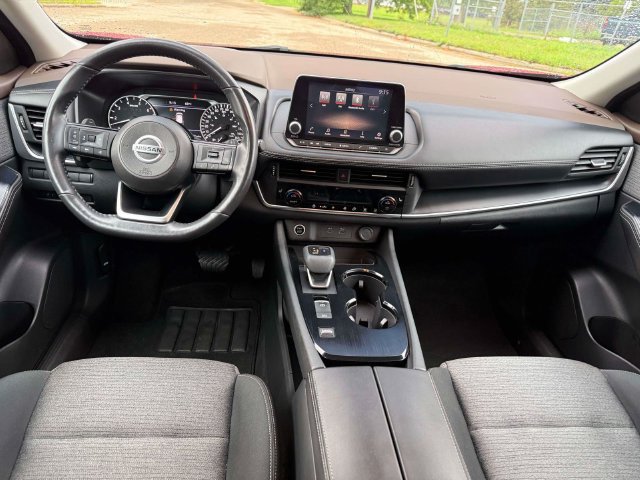 Used 2021 Nissan Rogue S FWD image 14