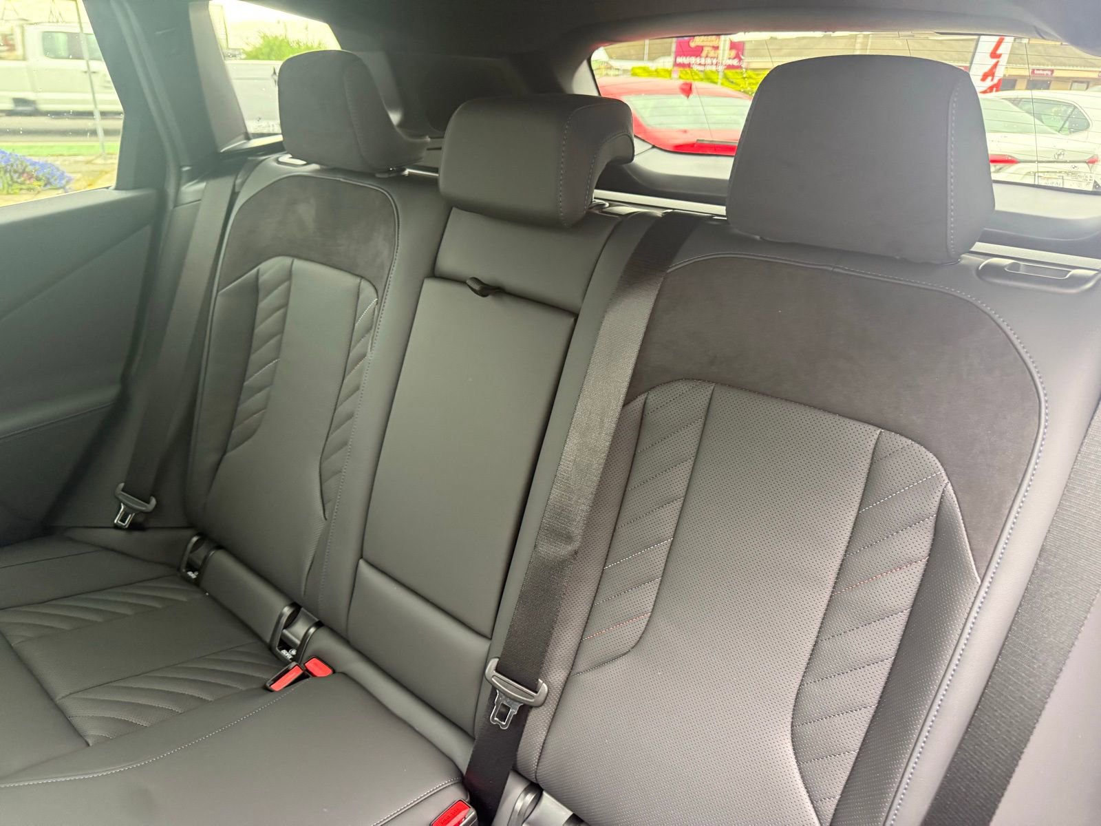 New 2026 BMW X3 M50 w/ Premium Package AWD/4WD image 31
