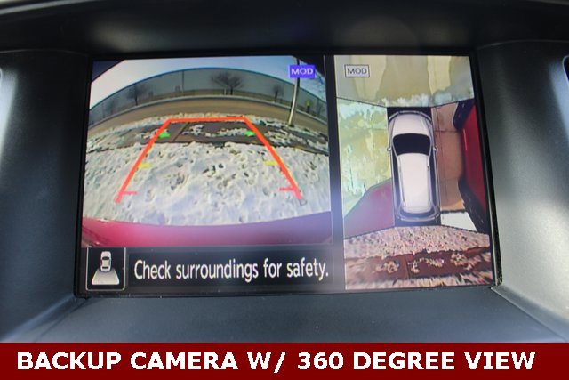 Used 2020 Nissan Pathfinder SL image 16