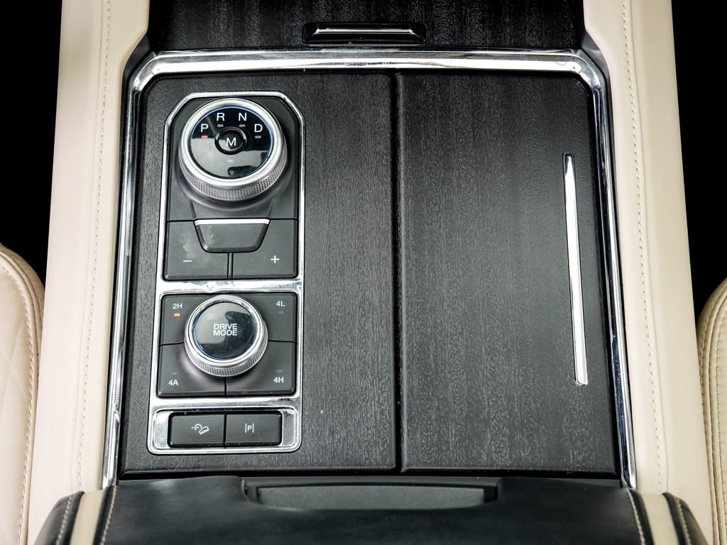 Used 2022 Ford Expedition Max Platinum image 18