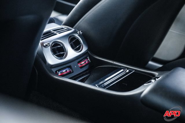 Used 2019 Rolls-Royce Wraith RWD image 28