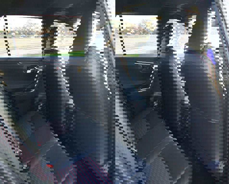 Used 2025 Toyota RAV4 XSE image 22