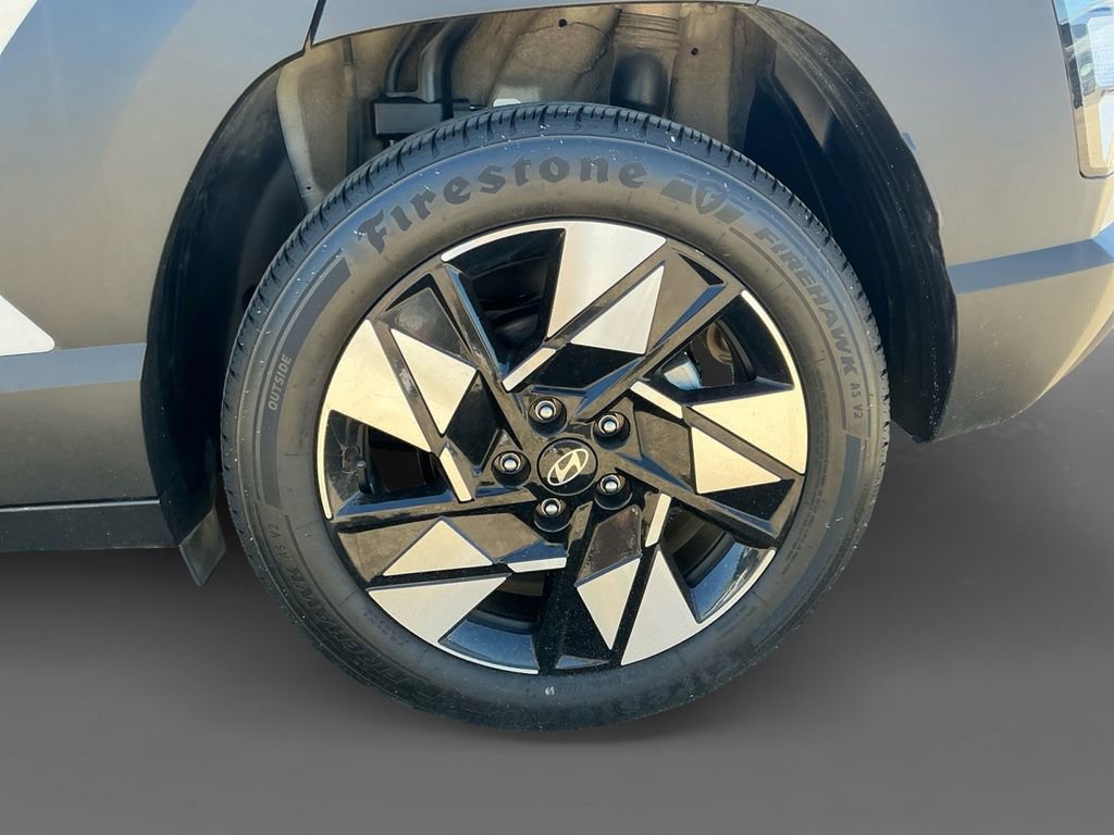 Used 2024 Hyundai Kona SEL FWD image 14