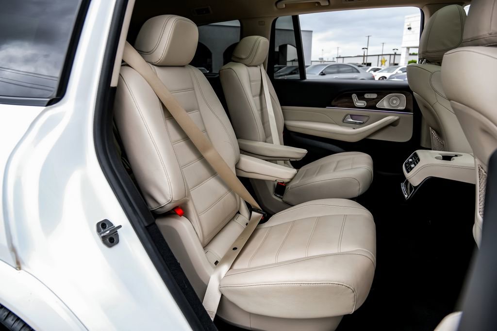 Used 2023 Mercedes-Benz GLS 580 4MATIC image 53