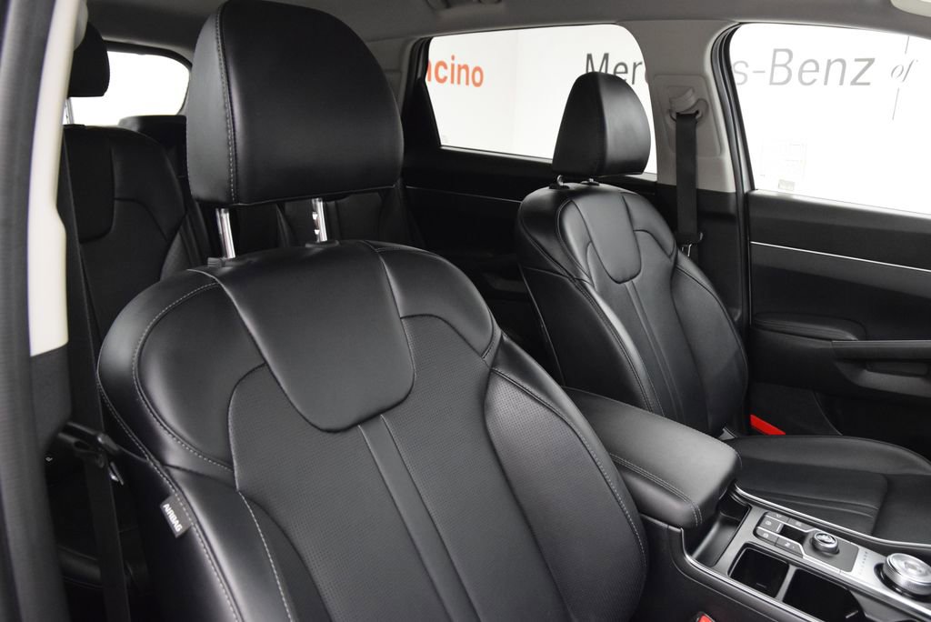 Used 2025 Kia Sorento EX image 16