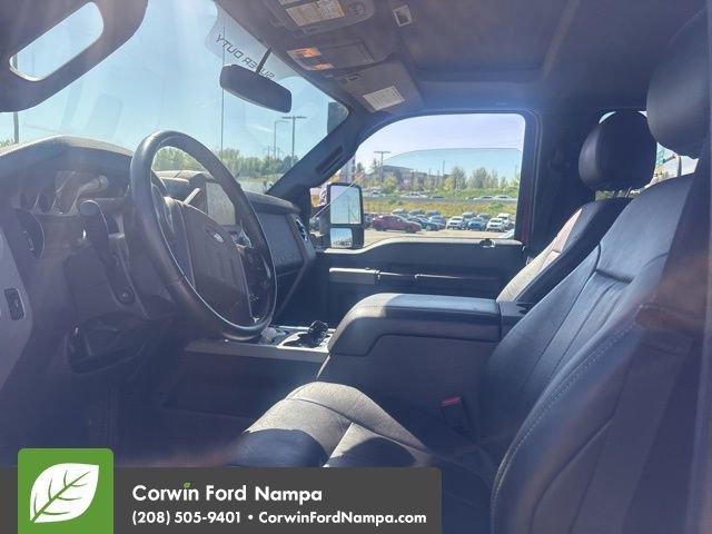 Used 2016 Ford F250 Lariat w/ Lariat Ultimate Package AWD/4WD image 16