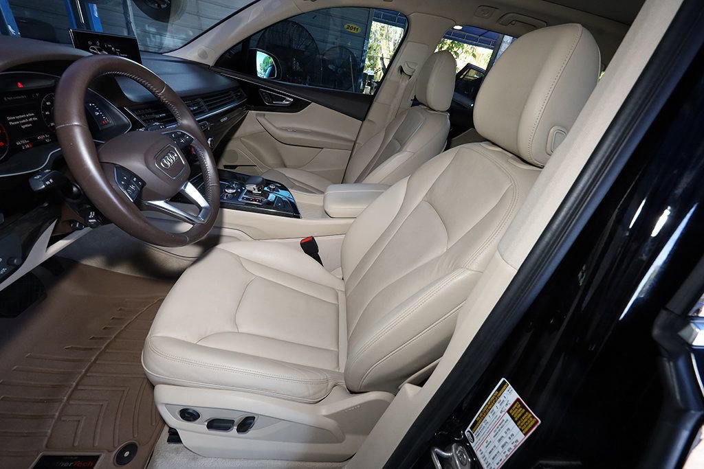 Used 2019 Audi Q7 3.0T Premium Plus AWD/4WD image 12