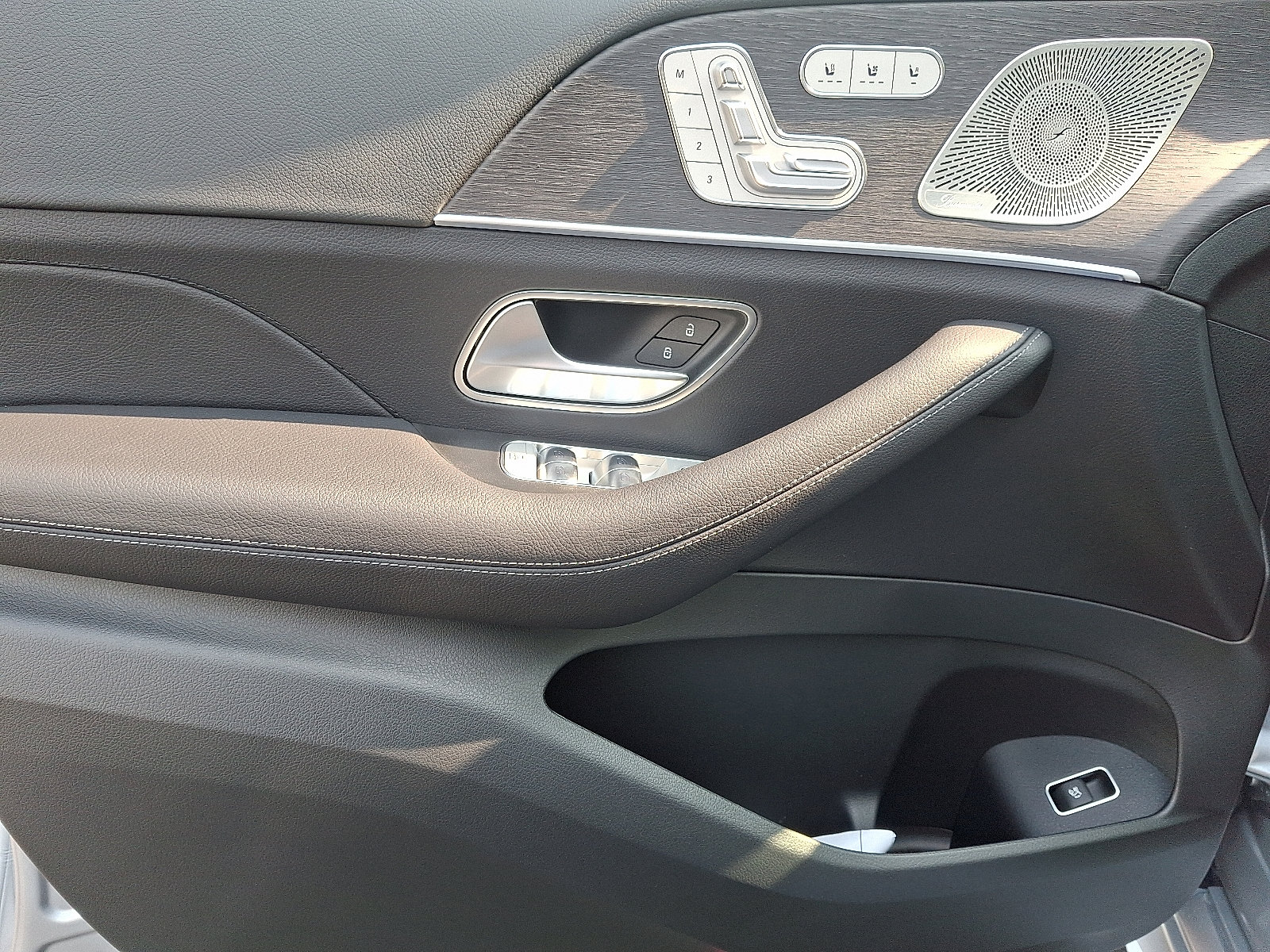 New 2026 Mercedes-Benz GLE 350 4MATIC image 10