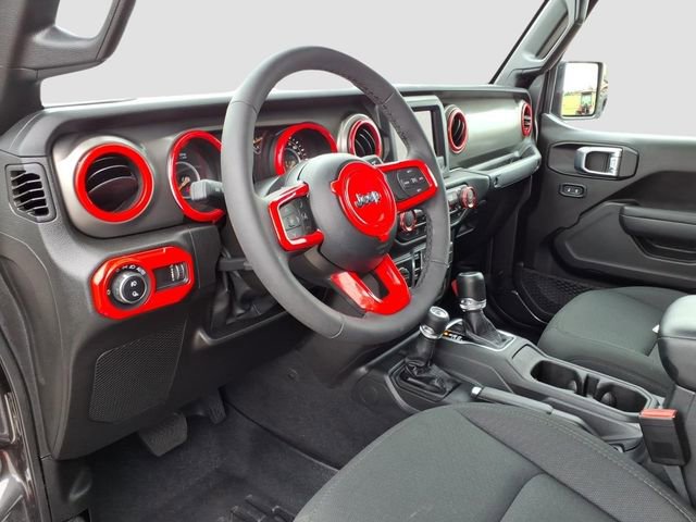 Used 2023 Jeep Gladiator Sport image 16