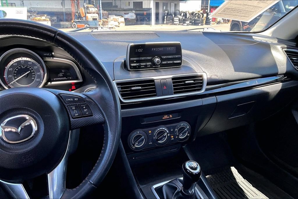 Used 2014 MAZDA MAZDA3 i Touring FWD image 6