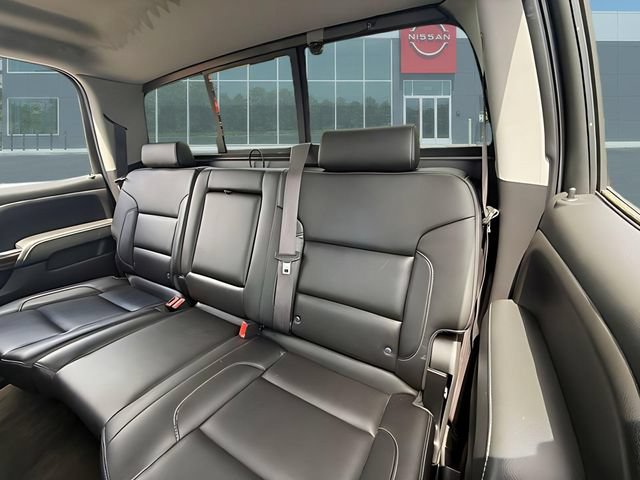 Used 2015 GMC Sierra 1500 SLT w/ SLT Crew Cab Value Package AWD/4WD image 27