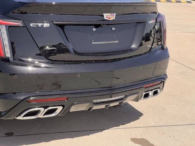 New 2026 Cadillac CT5 V w/ Technology Package RWD image 7