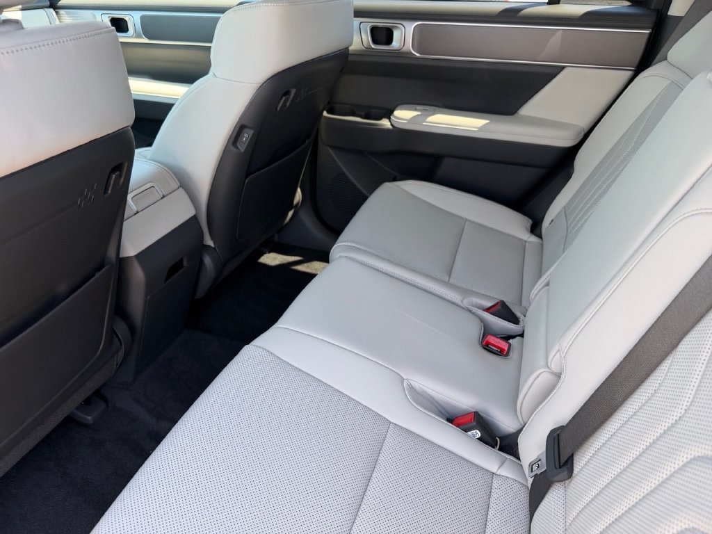 New 2027 Hyundai Santa Fe SEL FWD image 20