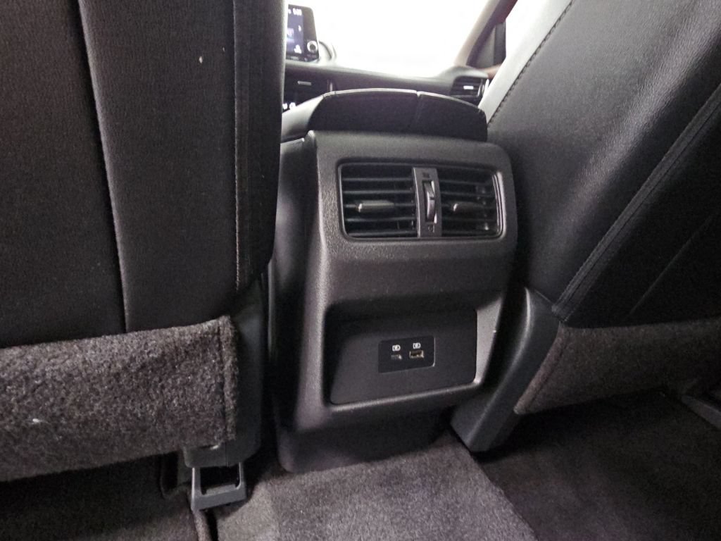 Used 2023 Nissan Rogue SL AWD/4WD image 30