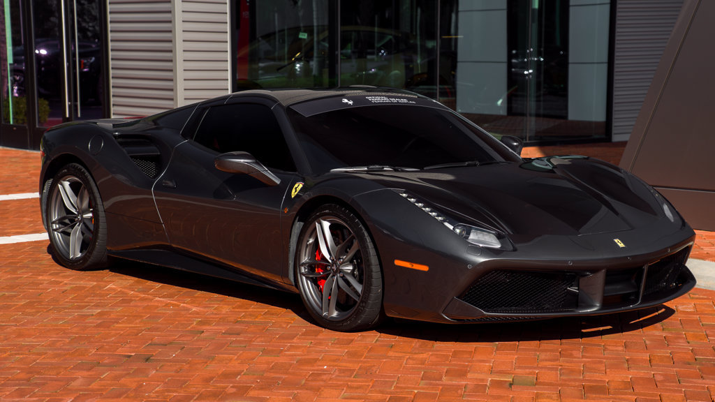 Used 2018 Ferrari 488 Spider RWD image 37