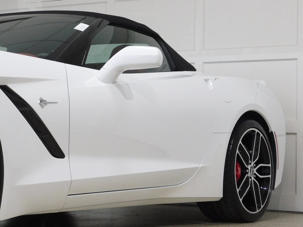 Used 2016 Chevrolet Corvette Stingray Convertible w/ 3LT Preferred Equipment Group RWD image 25