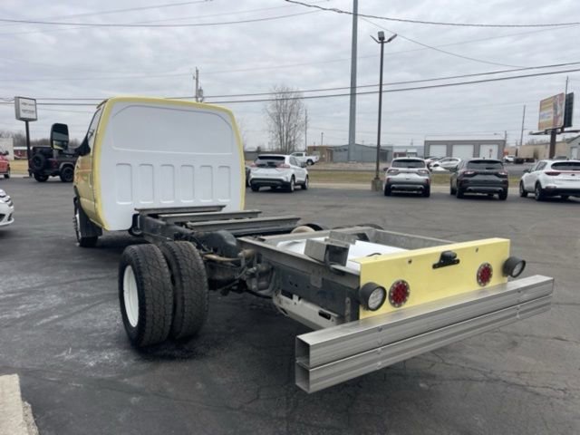 Used 2021 Ford E-450 and Econoline 450 Super Duty RWD image 9
