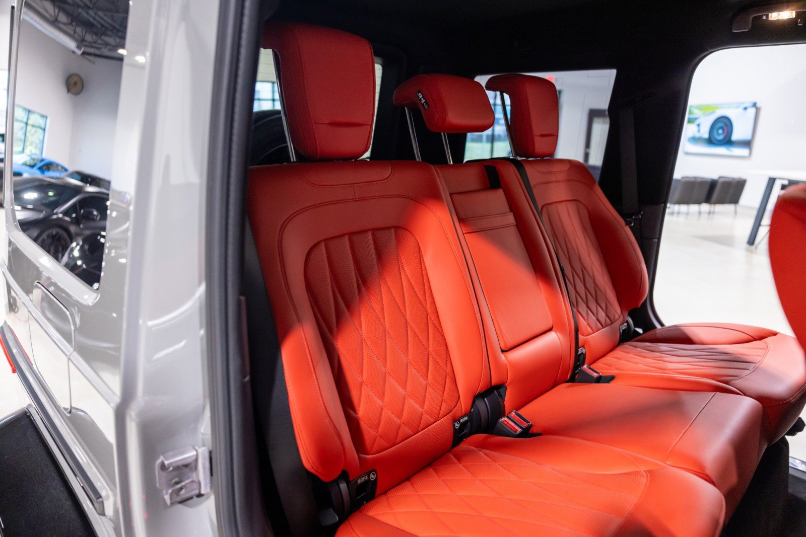 Used 2025 Mercedes-Benz G 63 AMG 4MATIC image 32