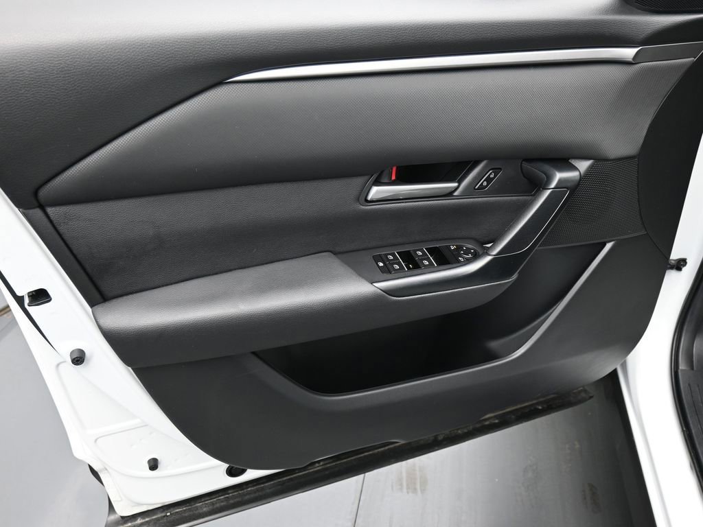 Used 2025 MAZDA CX-50 AWD 2.5 S w/ Select Package image 9