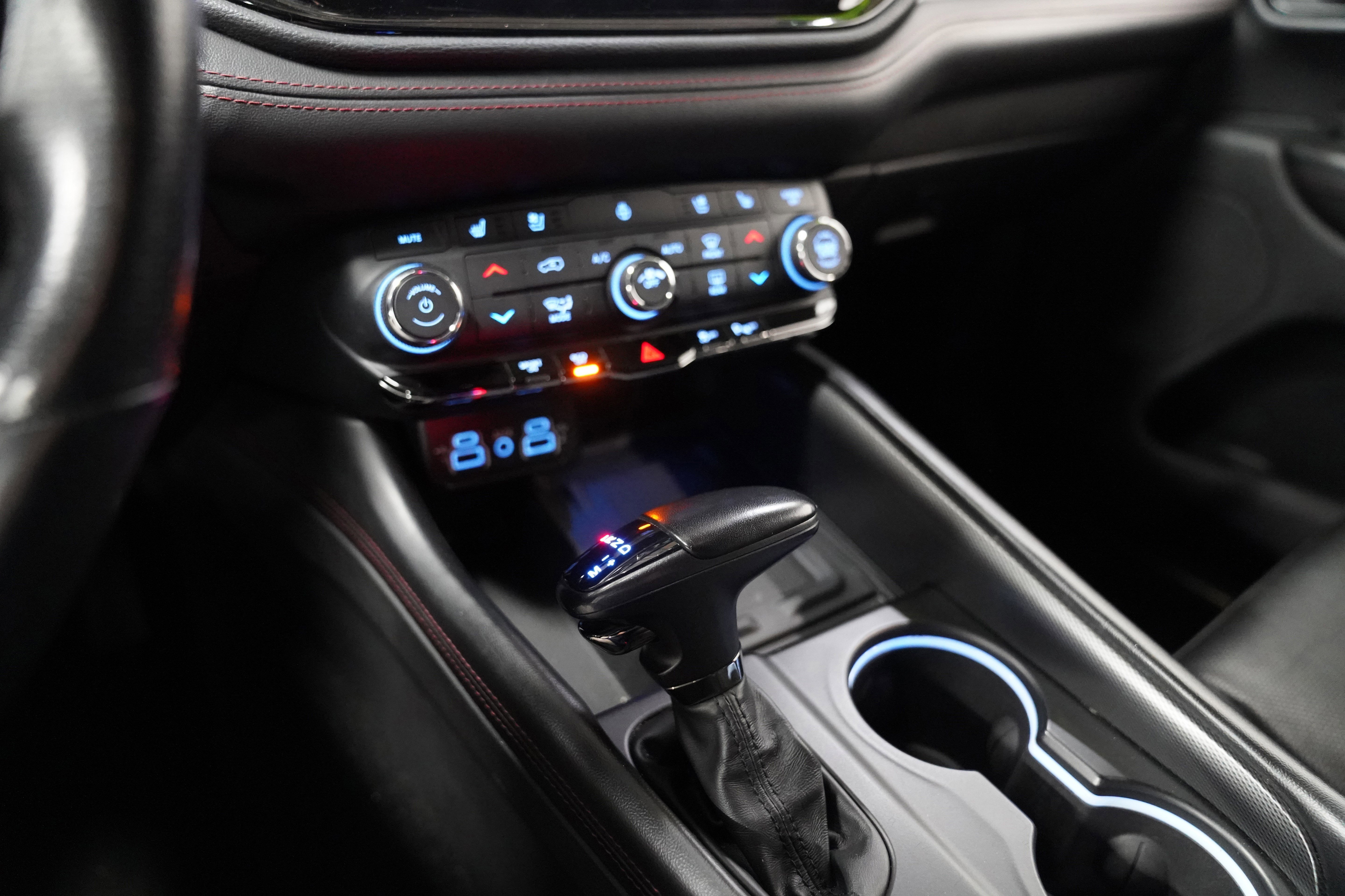 Used 2022 Dodge Durango R/T w/ Blacktop Package image 28