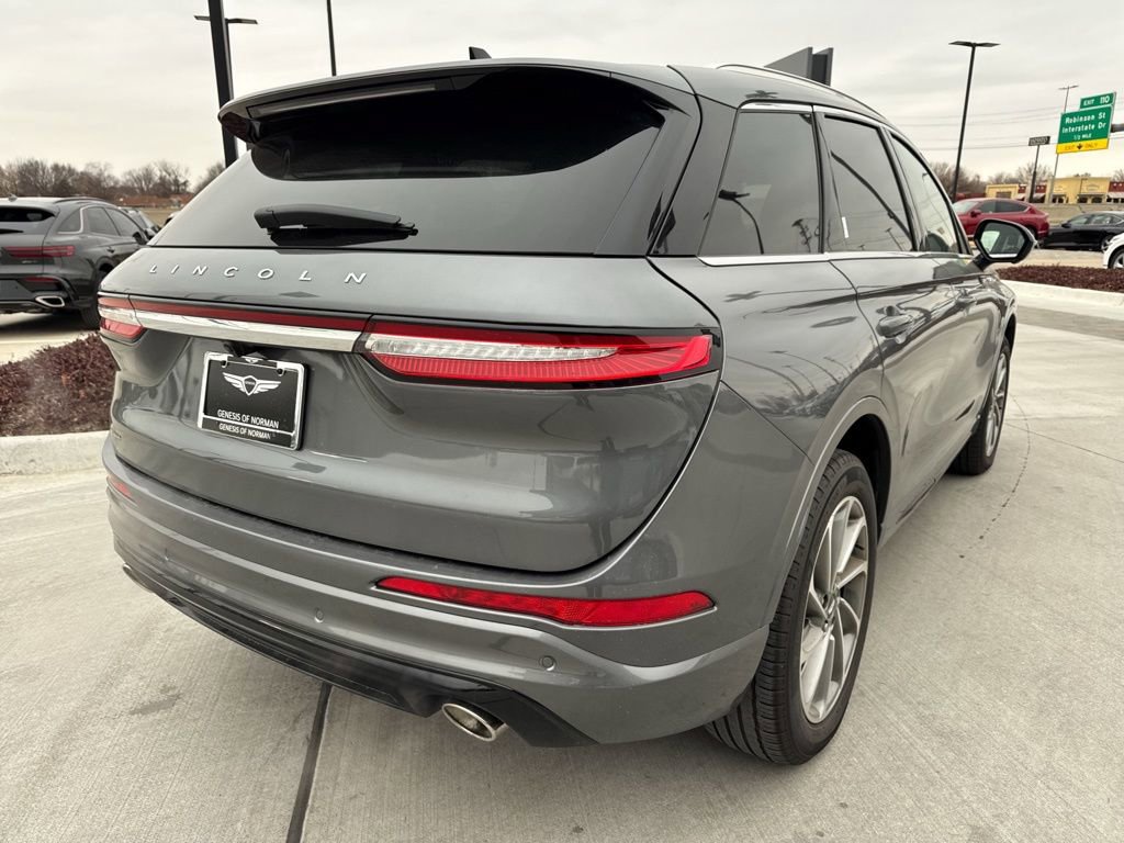 Used 2024 Lincoln Corsair Grand Touring w/ Equipment Group 301A image 4