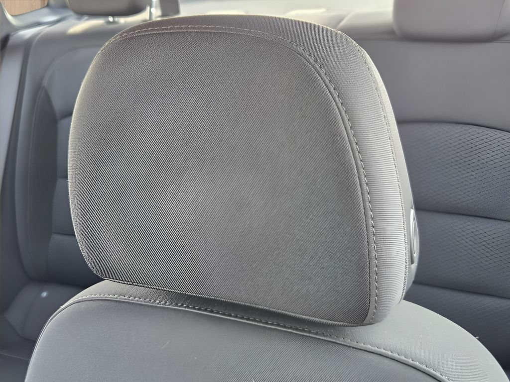 Used 2023 Chevrolet Malibu LS FWD image 22