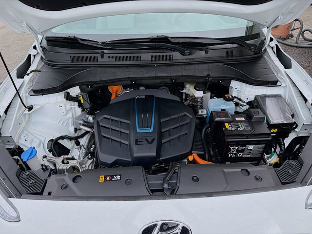 Used 2023 Hyundai Kona SE FWD image 26