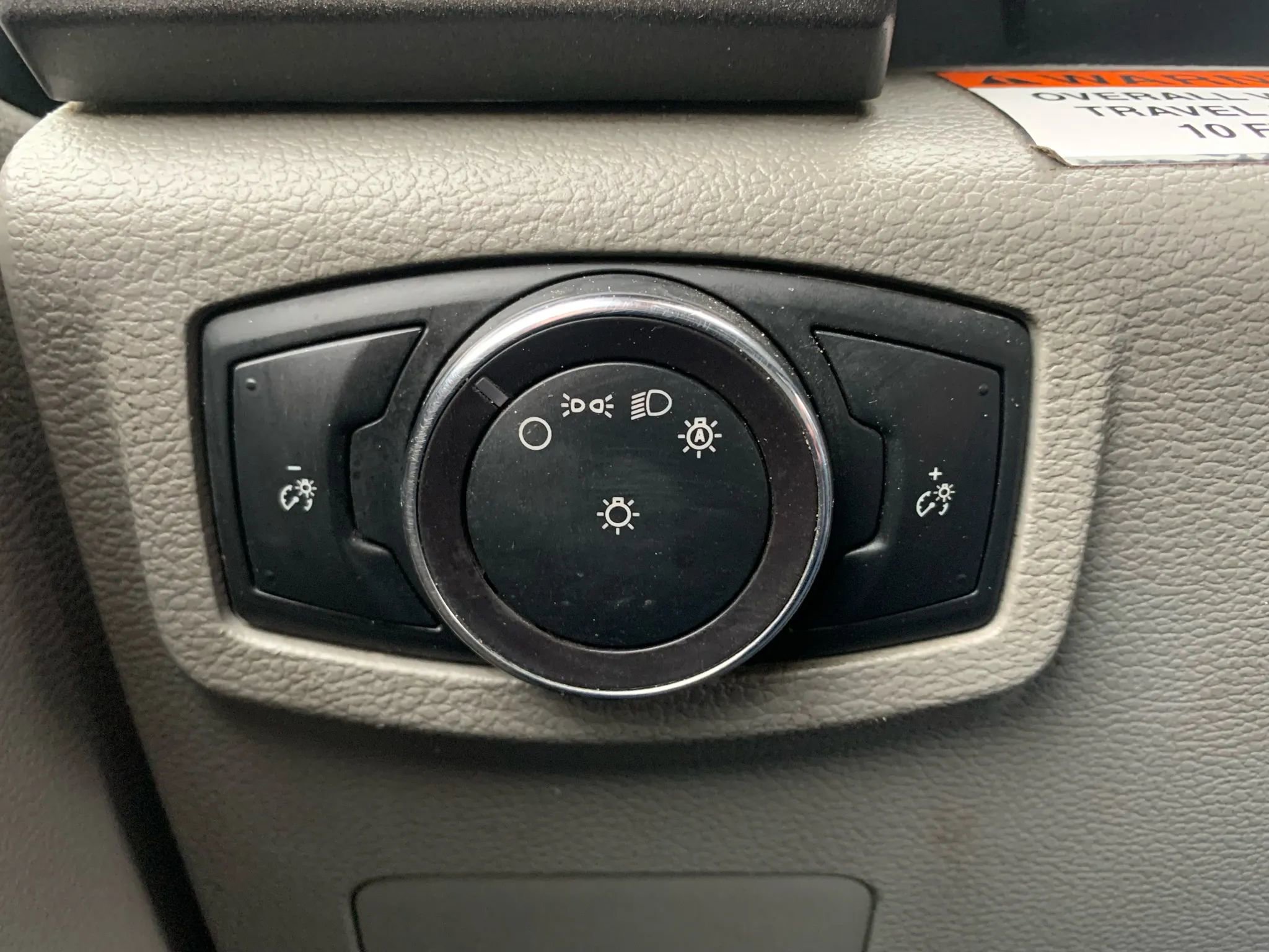Used 2017 Ford F550 4x4 Regular Cab Super Duty image 21