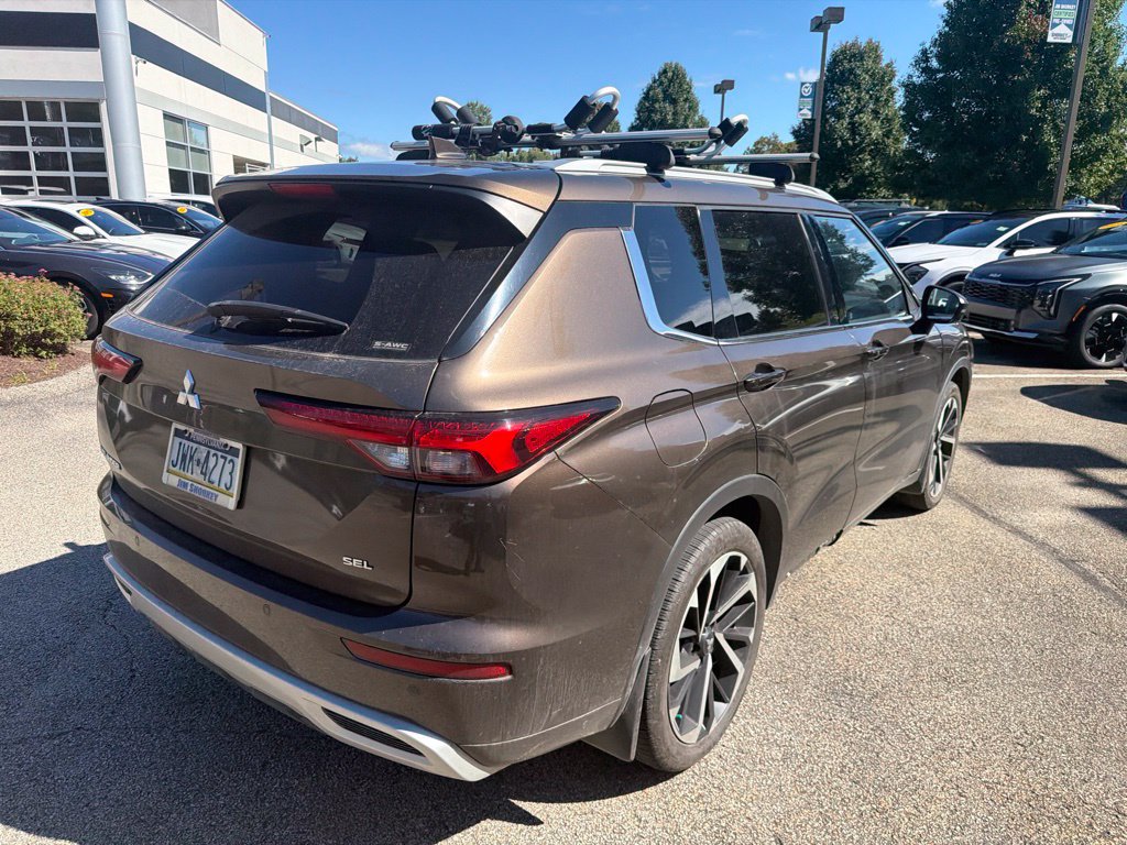 Used 2022 Mitsubishi Outlander SEL AWD/4WD image 5
