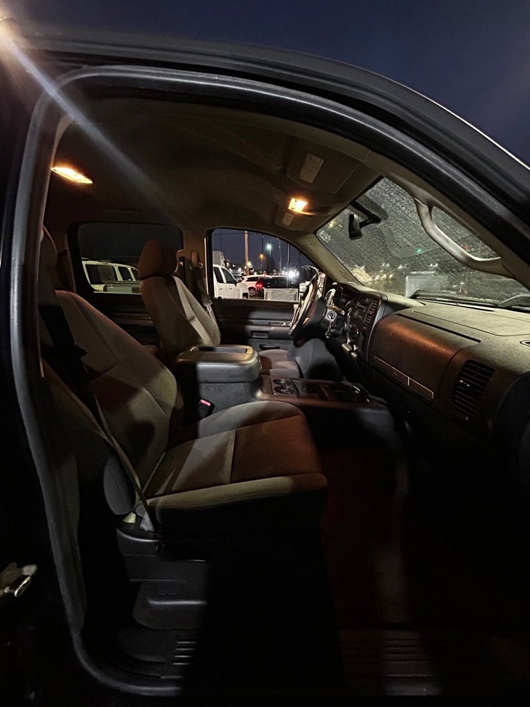 Used 2008 Chevrolet Silverado 3500 LT w/ EZ-Lift Tailgate Package image 10