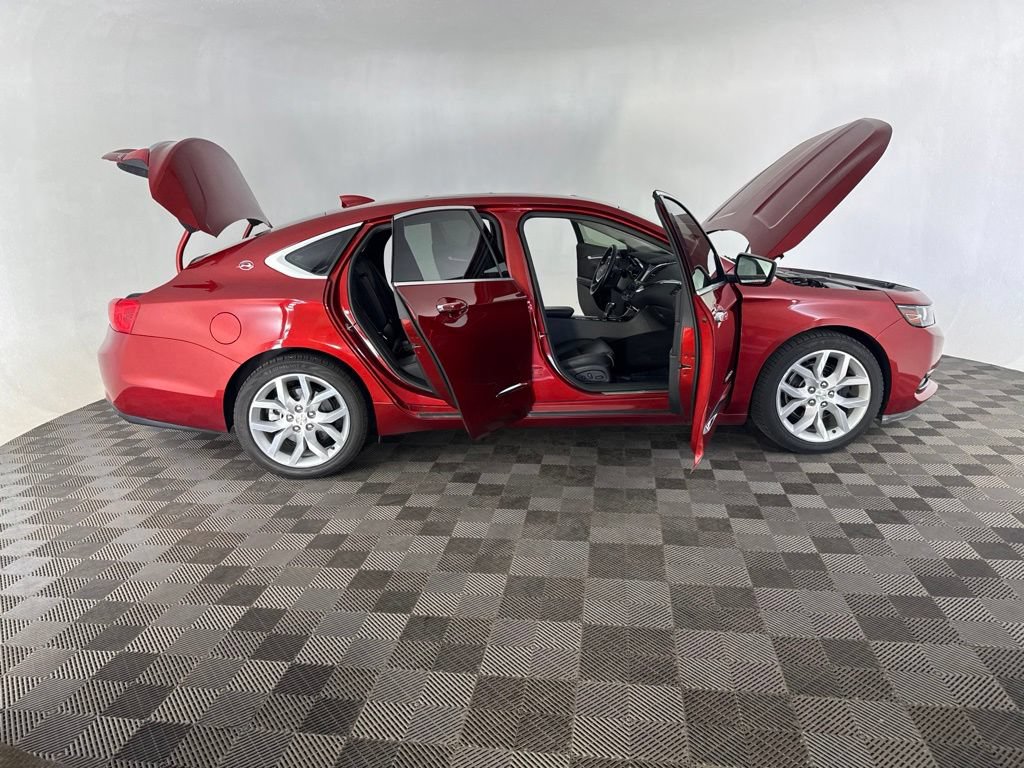 Used 2015 Chevrolet Impala LTZ FWD image 14