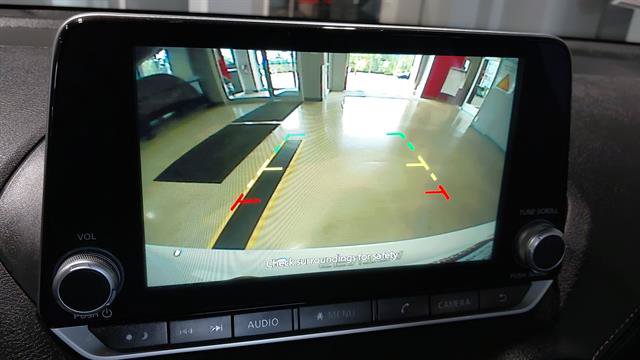 Used 2024 Nissan Sentra SV FWD image 23