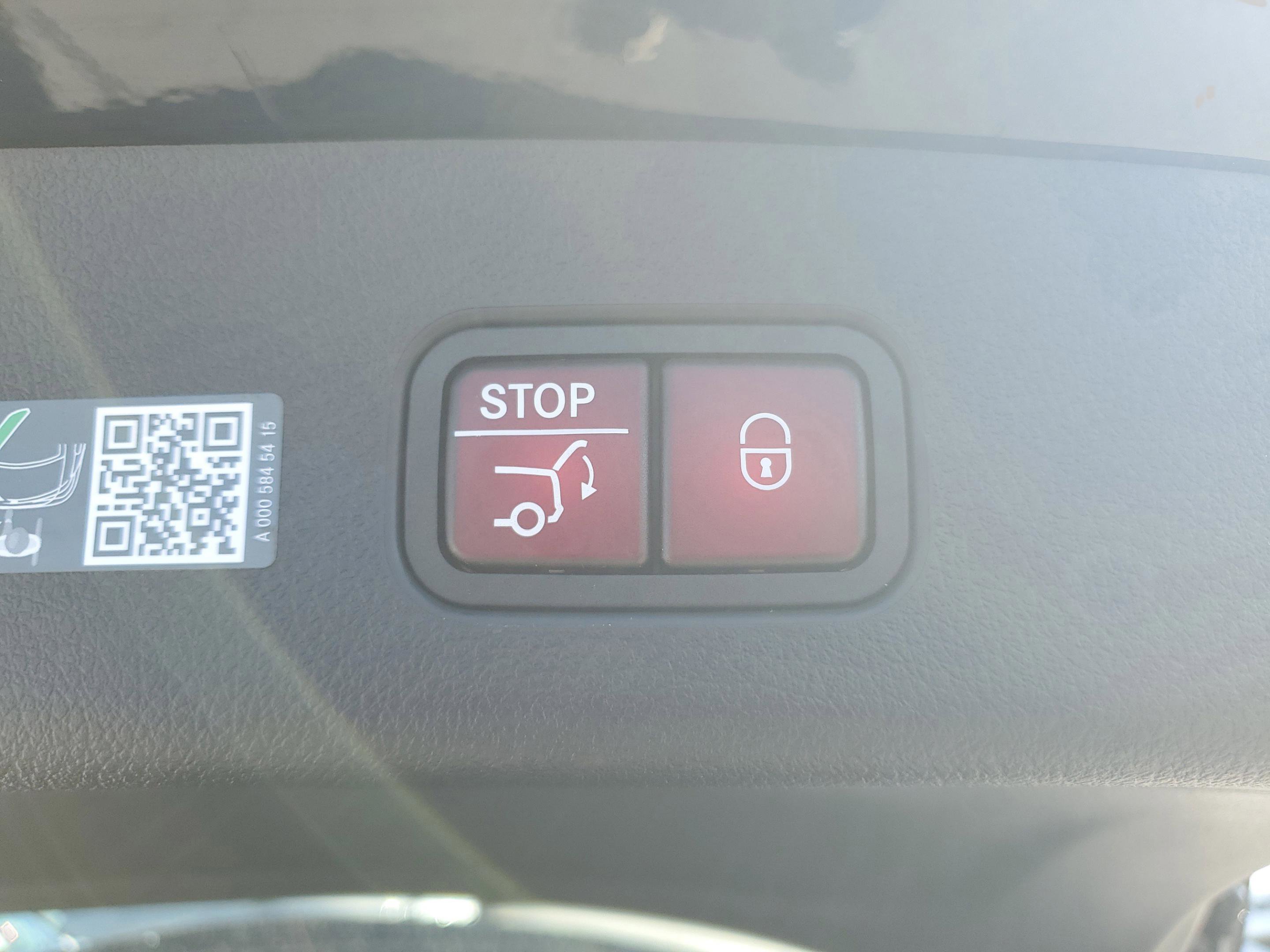 New 2026 Mercedes-Benz GLC 43 AMG 4MATIC image 31