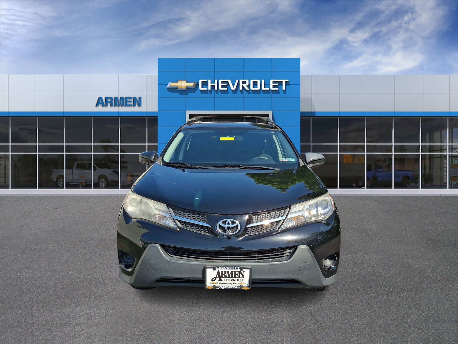 Used 2014 Toyota RAV4 LE FWD image 3