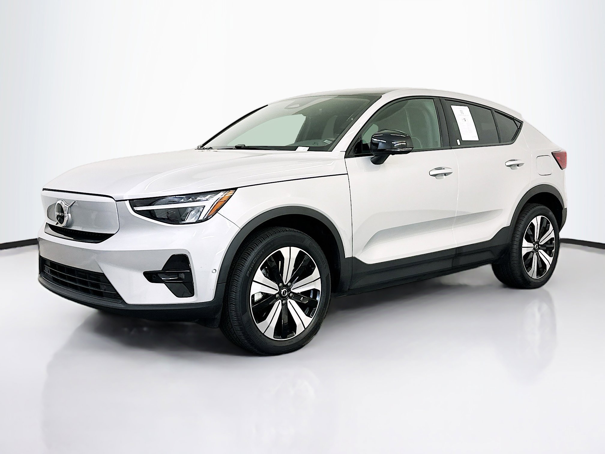 Used 2023 Volvo C40 P8 Recharge Plus AWD/4WD image 3