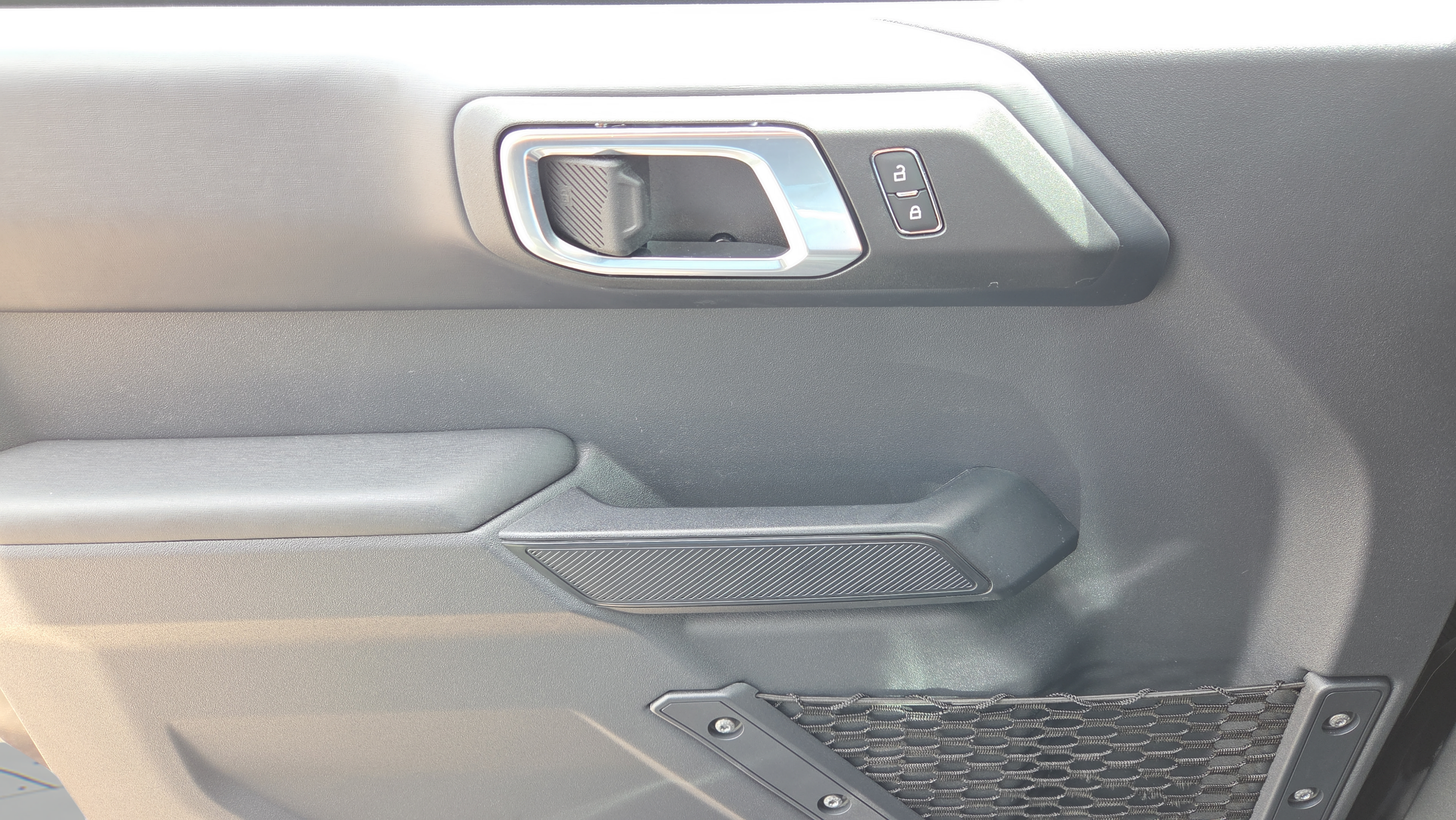 Used 2025 Ford Bronco Outer Banks AWD/4WD image 17