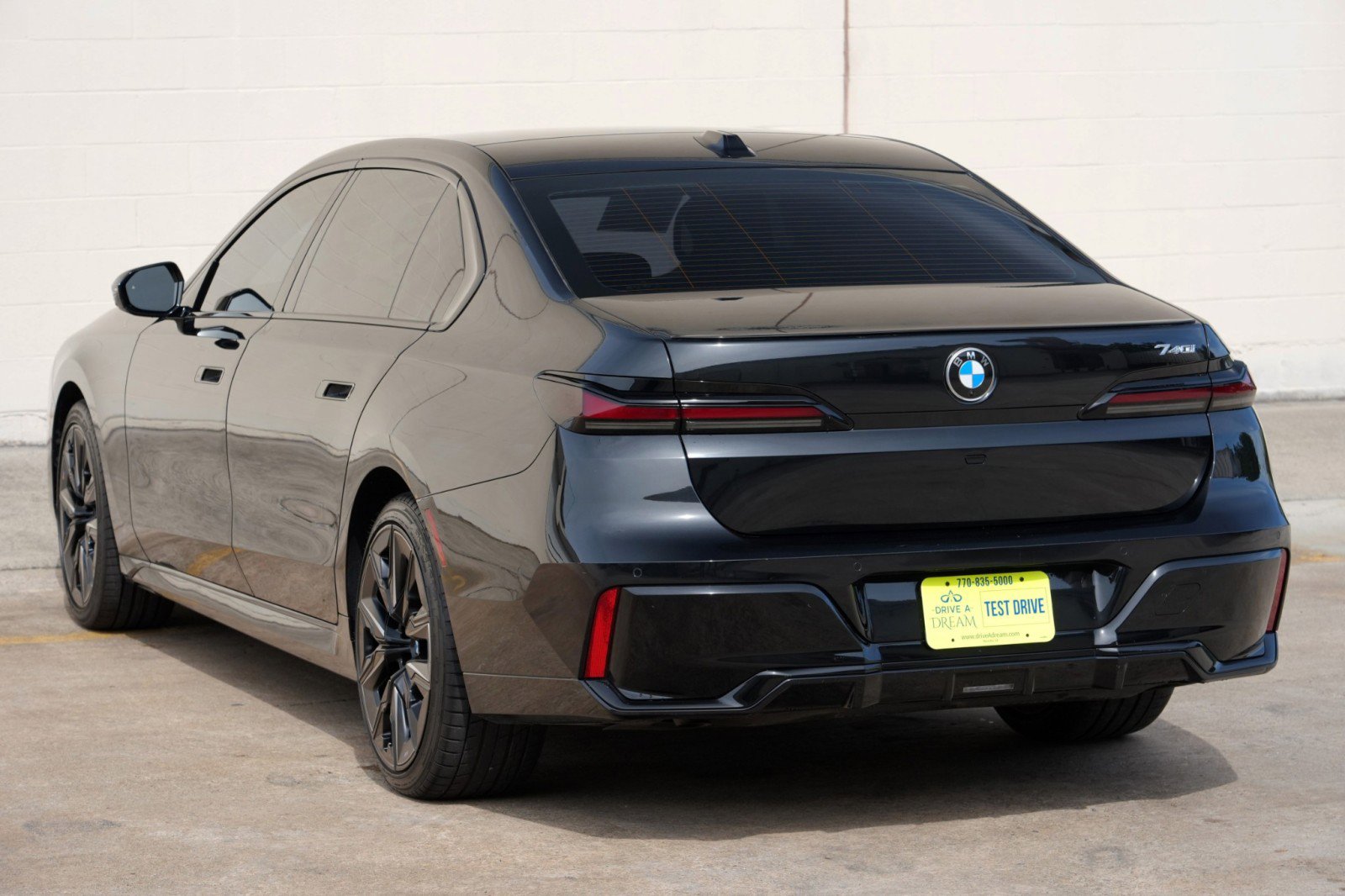 Used 2023 BMW 740i RWD image 61