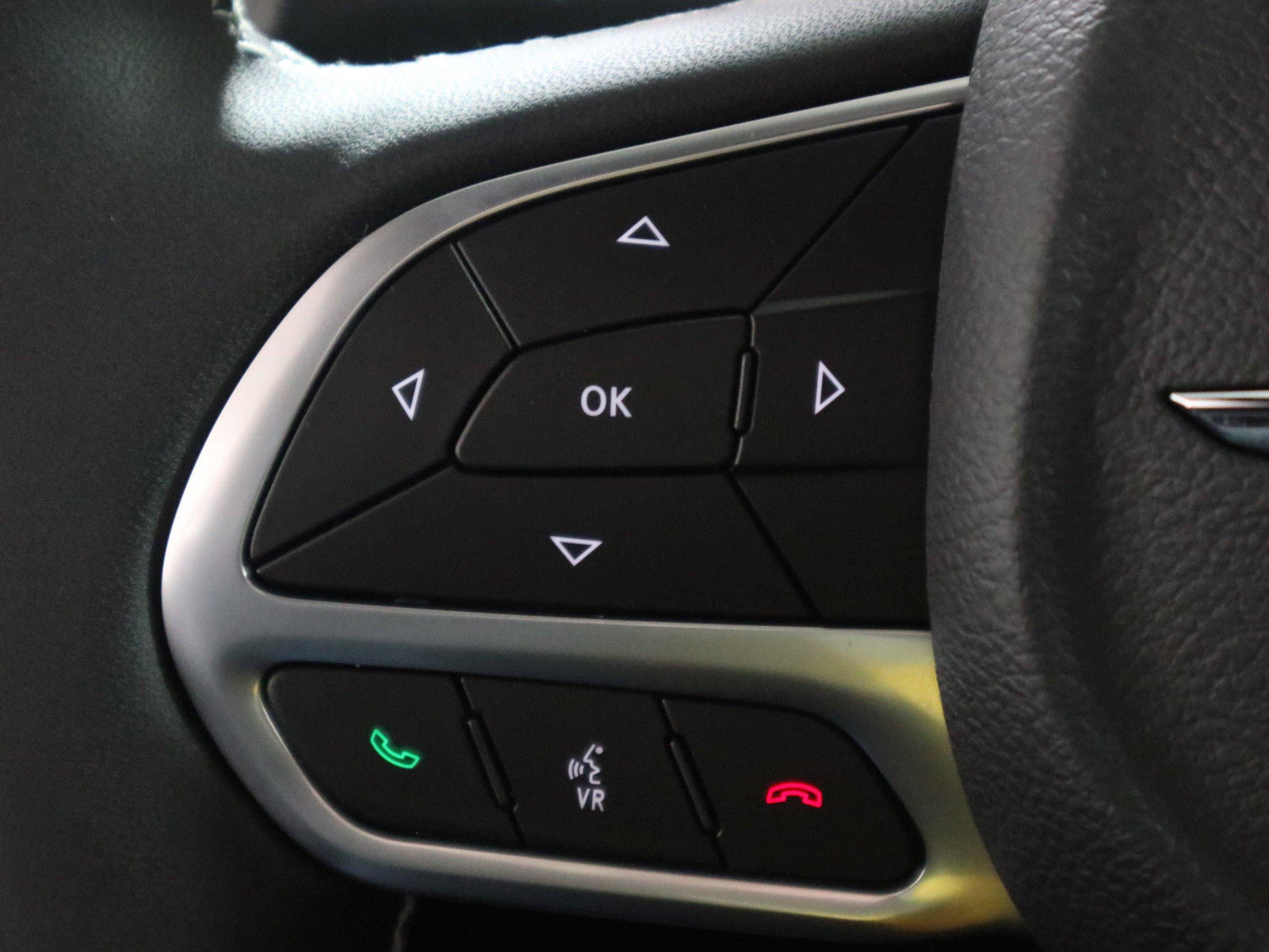 New 2026 Chrysler Pacifica Select image 29