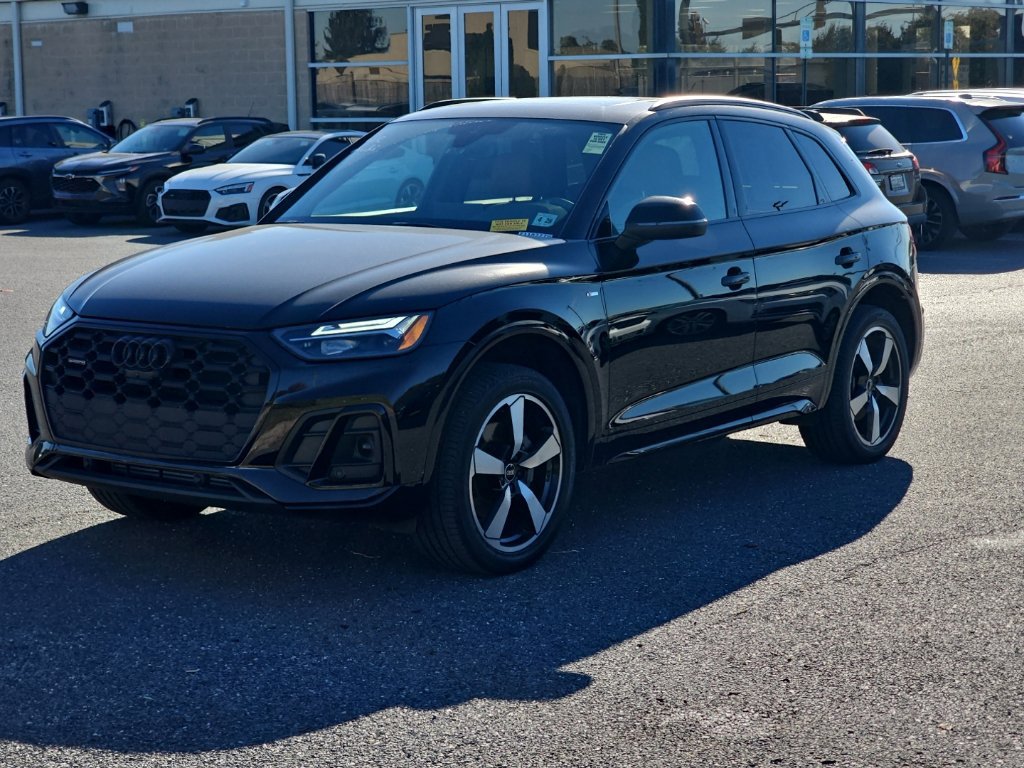 Certified 2023 Audi Q5 2.0T Premium Plus w/ Premium Plus Package AWD/4WD image 16
