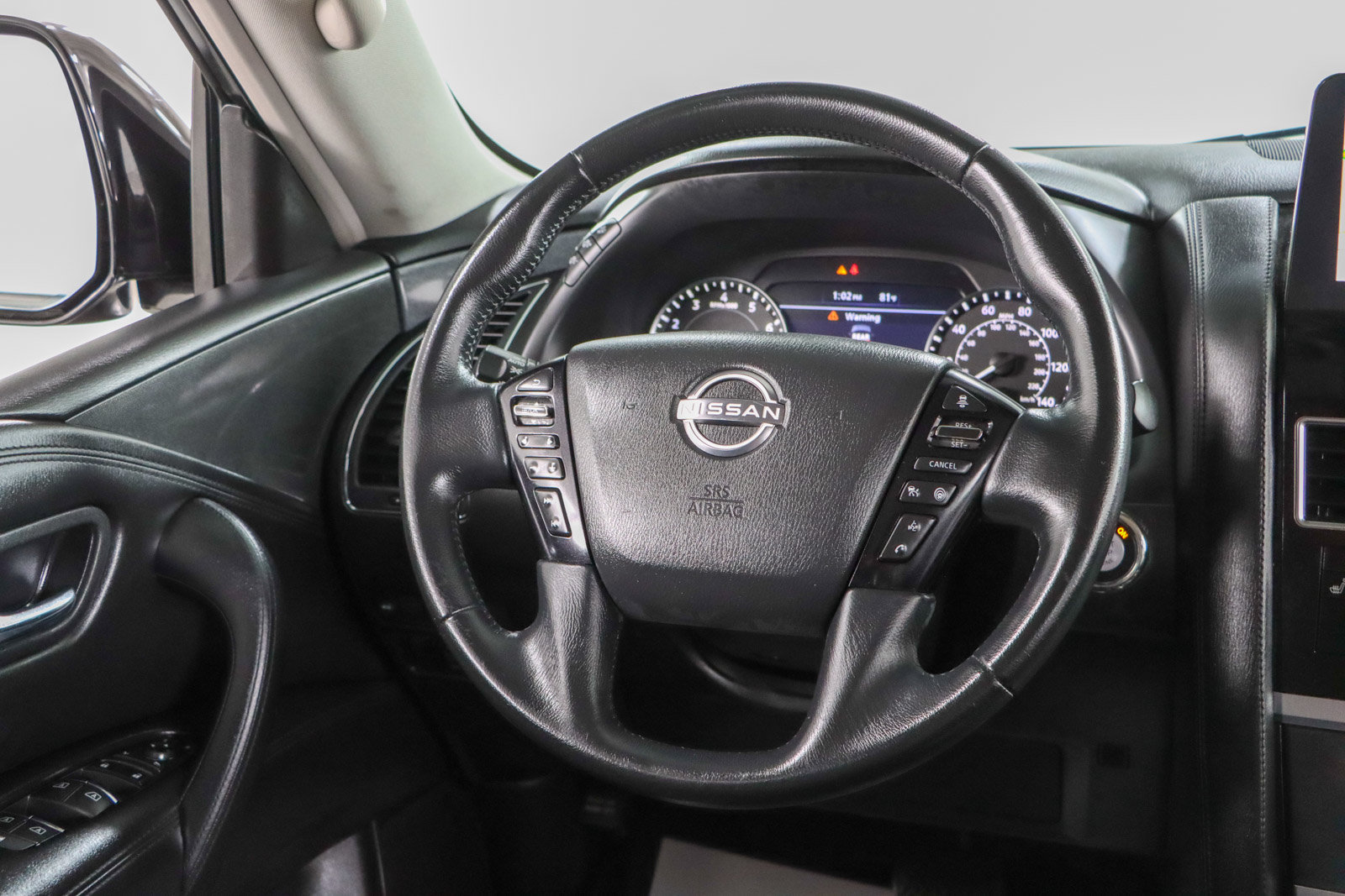 Used 2022 Nissan Armada SV w/ SV Appearance Package RWD image 13