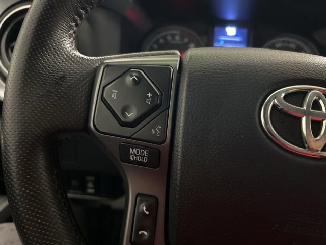 Used 2021 Toyota Tacoma TRD Off-Road AWD/4WD image 20
